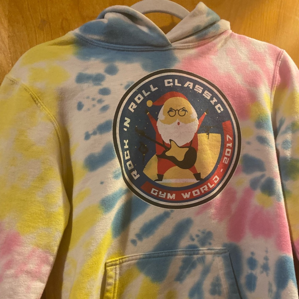 Girls Tie-Dye Gym-World Santa hoodie